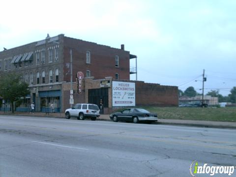 10 Photos - 10274 Page Ave, St Louis, Missouri - Keys & Locksmiths