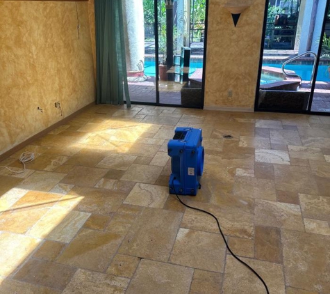 Water Damage Cleanup Team - Cape Coral, FL