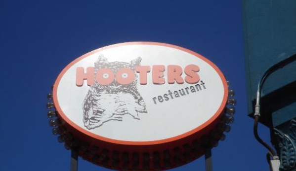Hooters - Seabrook, TX