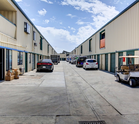 StaxUP Storage - Chula Vista, CA