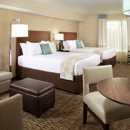 Hawthorn Suites by Wyndham Wheeling at the Highlands - Hotels