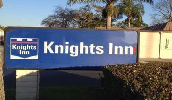 Knights Inn - Claremont, CA