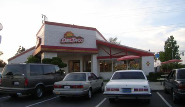 Del Taco - Bellflower, CA