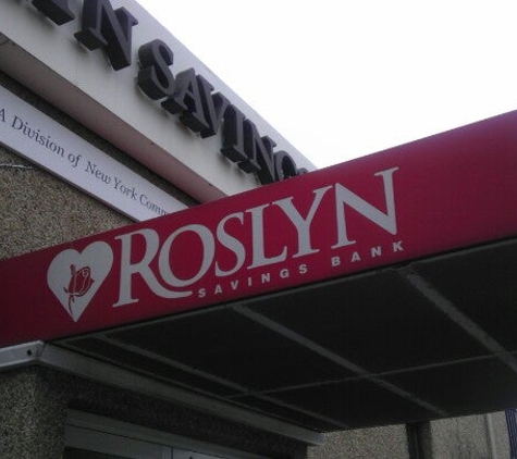 Roslyn Savings Bank - Hewlett, NY