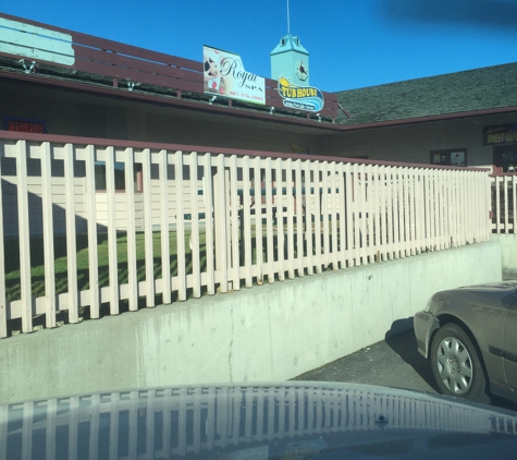 The Tub House & Tanning - Wasilla, AK. The tub house in the sun!!!