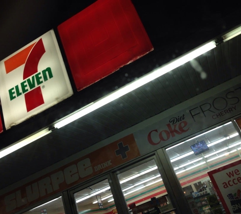 7-Eleven - Bay City, MI