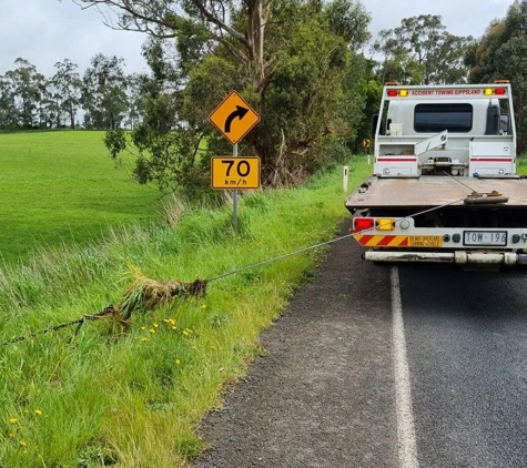 Mallacoota Towing - Mallacoota, VIC