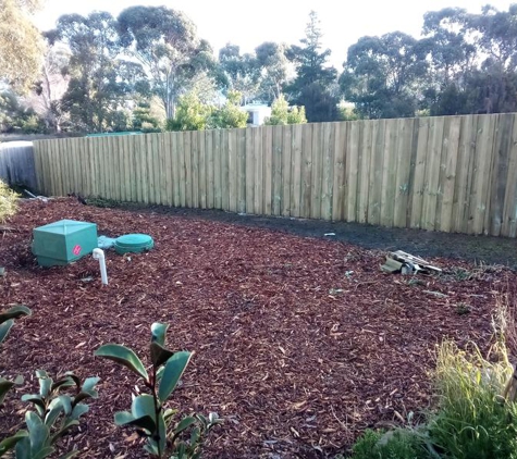 The Fence Men - Kingston, TAS. 1.8m high paling keeping your plot private