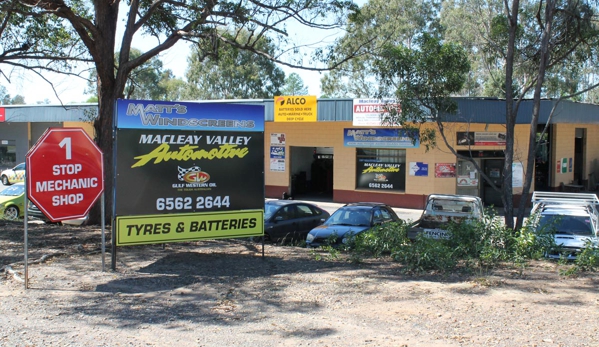Matt's Windscreens - South Kempsey, NSW. Macleay Valley Automotive Sign And Shop