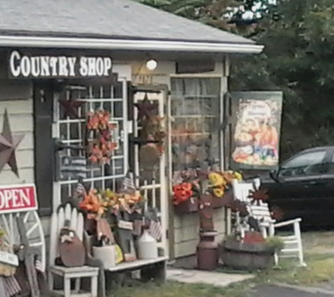 SO MANY ROADS COUNTRY STORE - Saugerties, NY