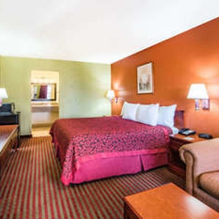 Days Inn by Wyndham McAllen - Mcallen, TX