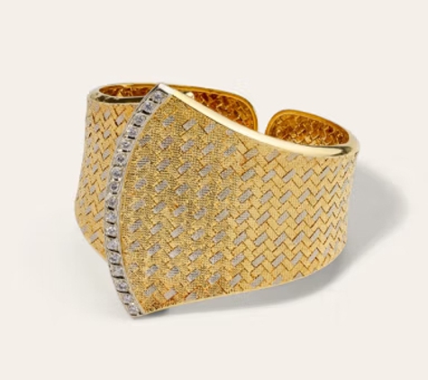 Isabella's Fine & Antique Jewellery - Noosa Heads, QLD