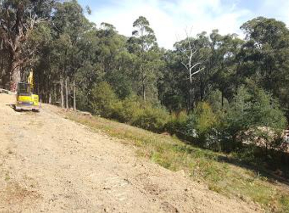 Ric Jelfs Custom Homes - Croydon, VIC. Clearing the block