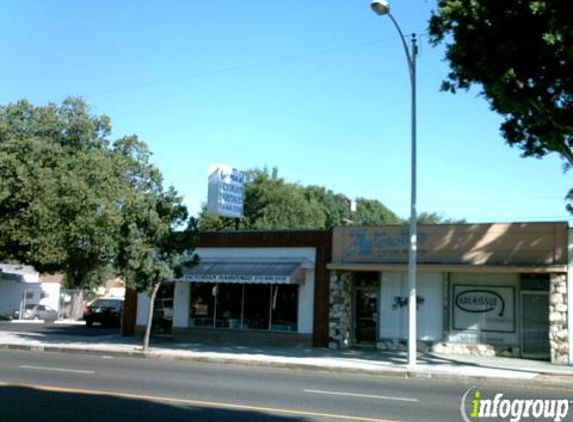 Irma's Victorian Hairitance - Burbank, CA