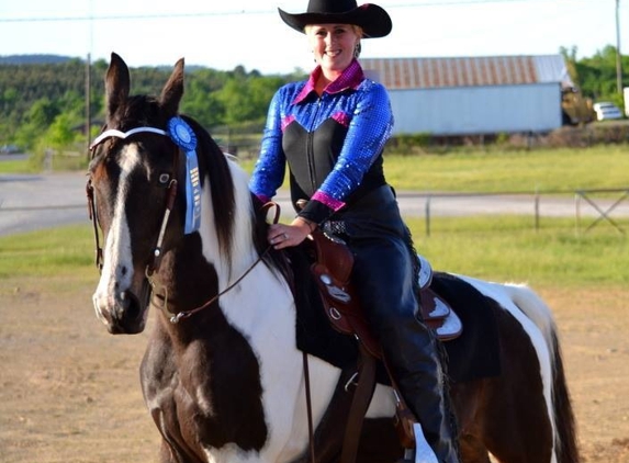 H & H Equestrian Stables - ringgold, GA. Racking horse show