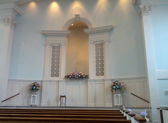 Central Church of Christ - Mcminnville, TN