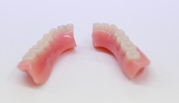 West Street Denture Clinic - Toowoomba City, QLD