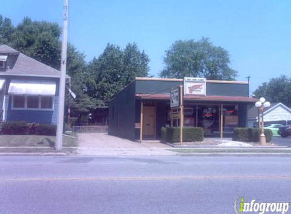 Holt Shoe Shop - Granite City, IL