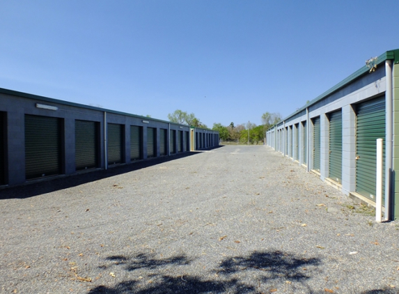 Aardvark Self Storage - West Rockhampton, QLD