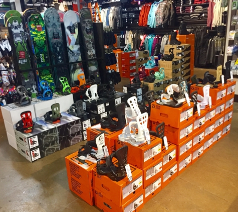 Zumiez - Grand Junction, CO