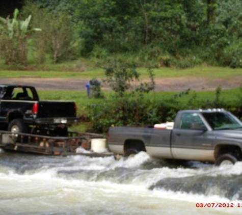 Pa'a Hana Towing & Hauling LLC - Kalaheo, HI. Through water