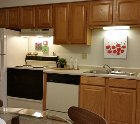 Scotsdale Apartments - Coralville, IA