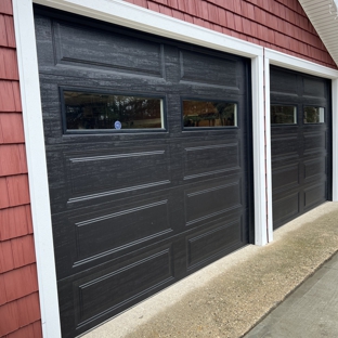 Arms Residential Garage Doors Services - Petoskey, MI