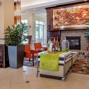 Hilton Garden Inn St. Louis Airport - Saint Louis, MO