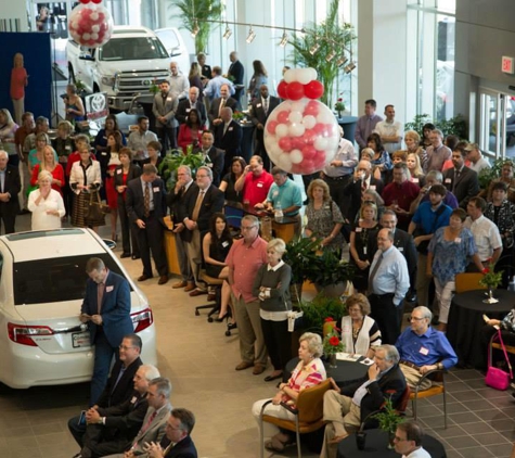 Community Toyota - Baytown, TX