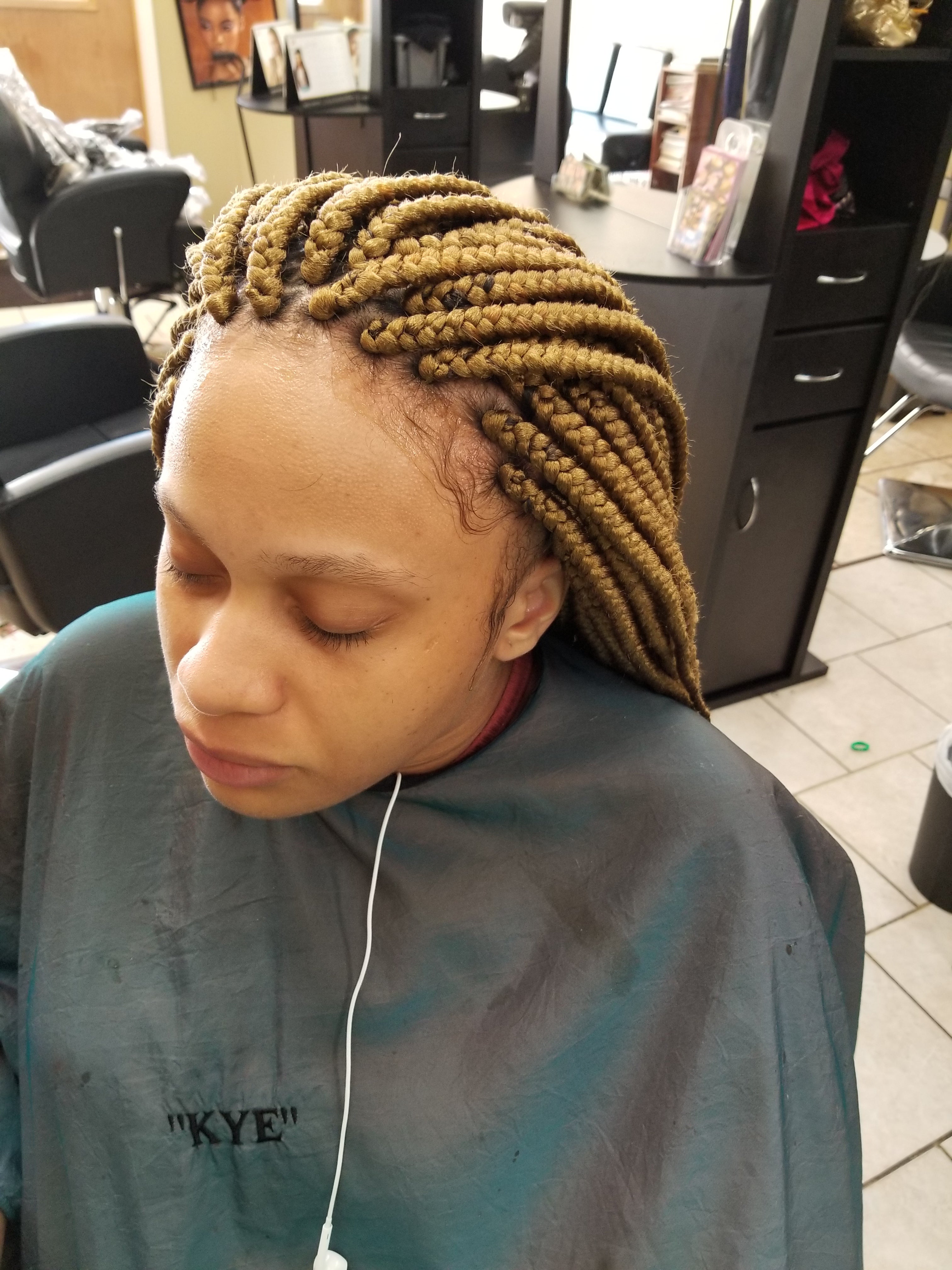 Eagle Hair Braiding & Salon - Chicago, IL 60637