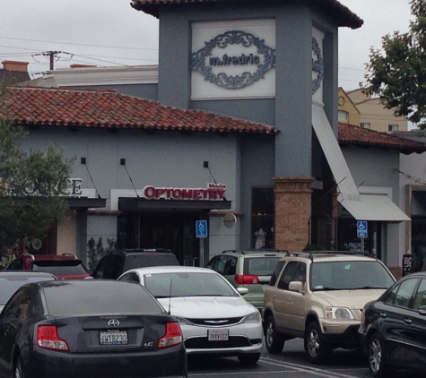 Modo Optometry - Marina Del Rey, CA. From the parking lot