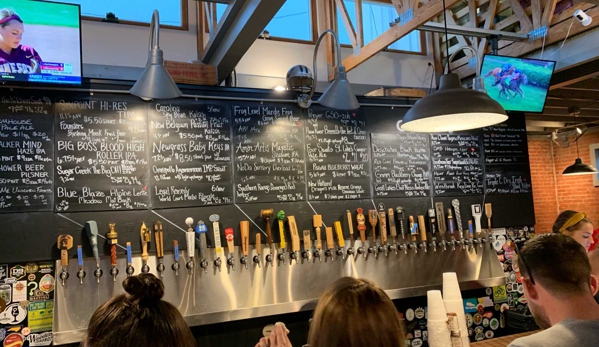 Craft Tasting Room & Growler Shop - Charlotte, NC