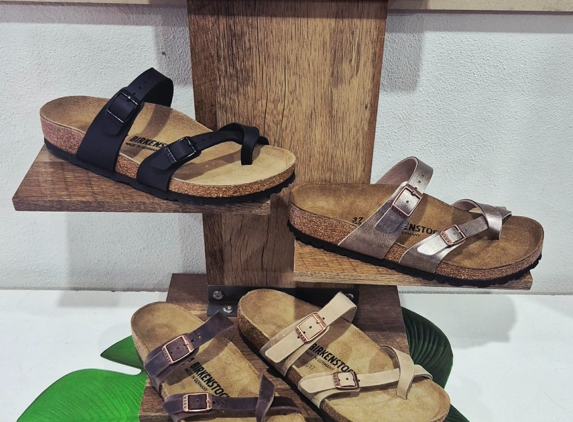 Comfoot Shoes - Bundaberg Central, QLD