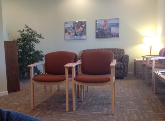 Family Dental Center of Green Bay - Green Bay, WI