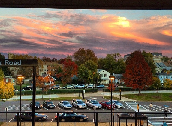 Braddock Place Condominum - Alexandria, VA