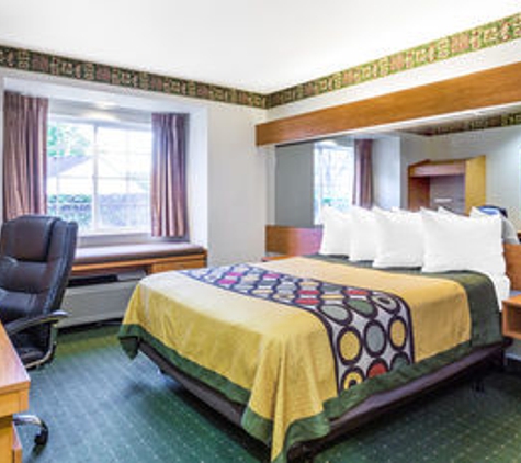 Super 8 by Wyndham Pride Midvale/Midvalley/Salt Lake City - Midvale, UT