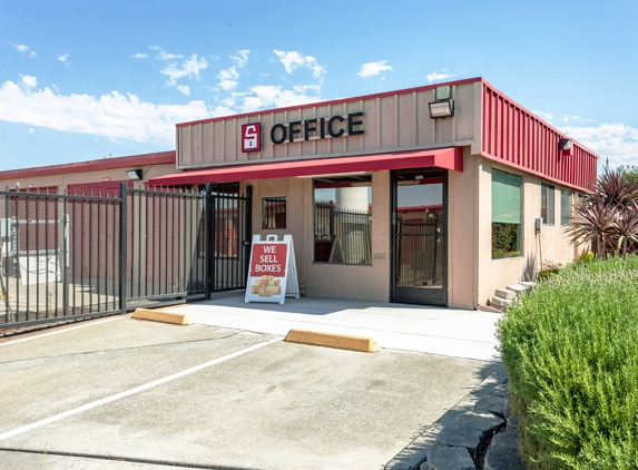 Security Public Storage- Fairfield - Fairfield, CA