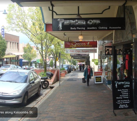 Pierced Off - Katoomba, NSW. Pierced Off in Katoomba