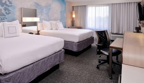 Courtyard by Marriott - Brown Deer, WI