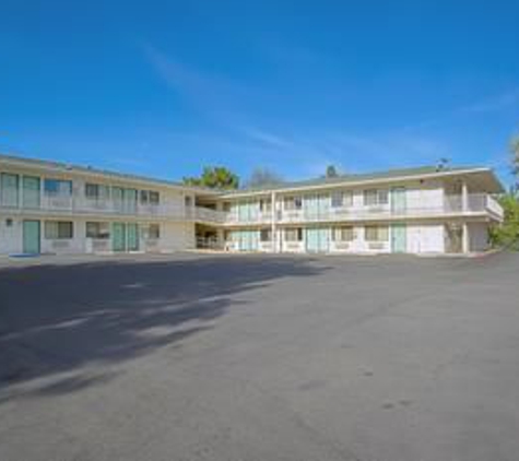 Motel 6 - Red Bluff, CA