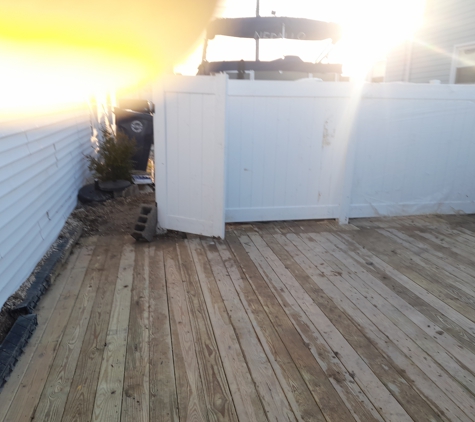 D&J'S ODD JOB SERVICES - Barnegat, NJ. FINISH DECKING