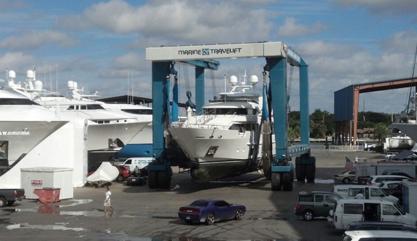 Safe Harbor Lauderdale Marine Center - Fort Lauderdale, FL