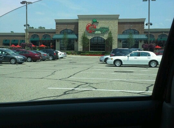 Randazzo Fresh Market - Macomb, MI