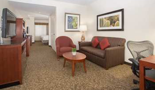 Hilton Garden Inn - Avondale, AZ