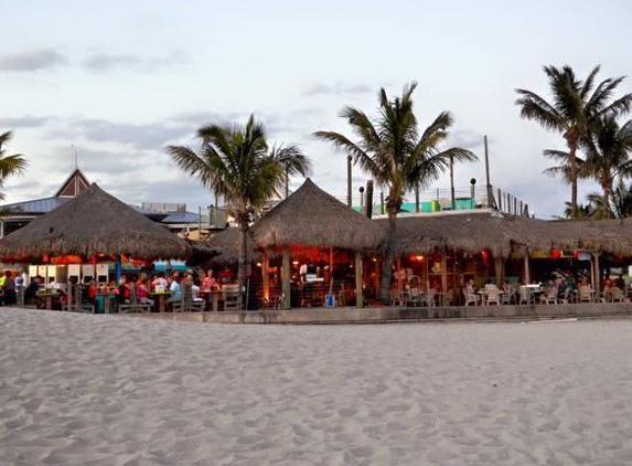 Sharky's On the Pier - Venice, FL