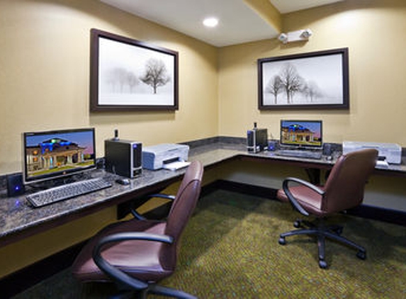 Holiday Inn Express & Suites Opelika Auburn - Opelika, AL