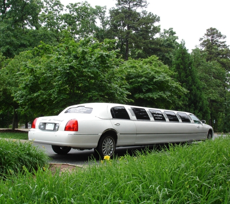 Presidential Limousine Services - bentonville, AR