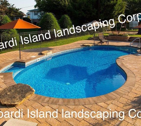 Libardi Island Landscaping - Melville, NY