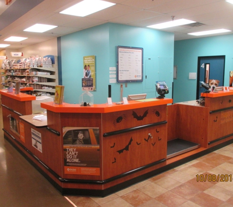 Banfield Pet Hospital - North Canton, OH