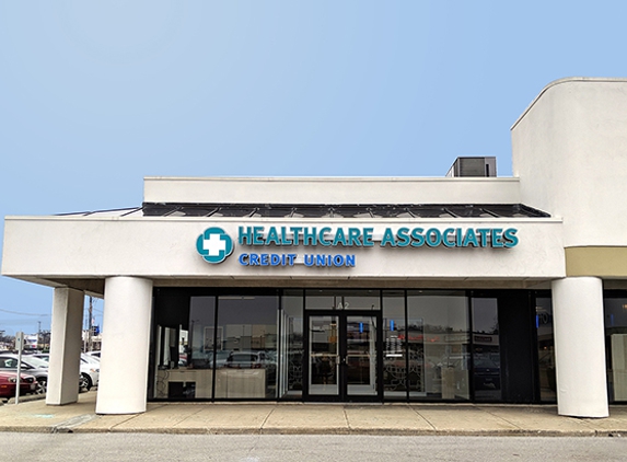 HealthCare Associates Credit Union - Oak Lawn, IL